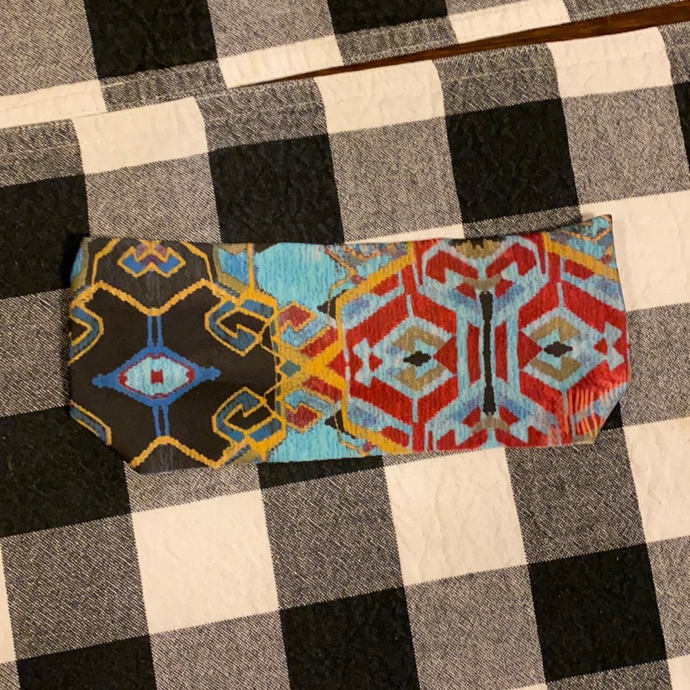 North Collection head band